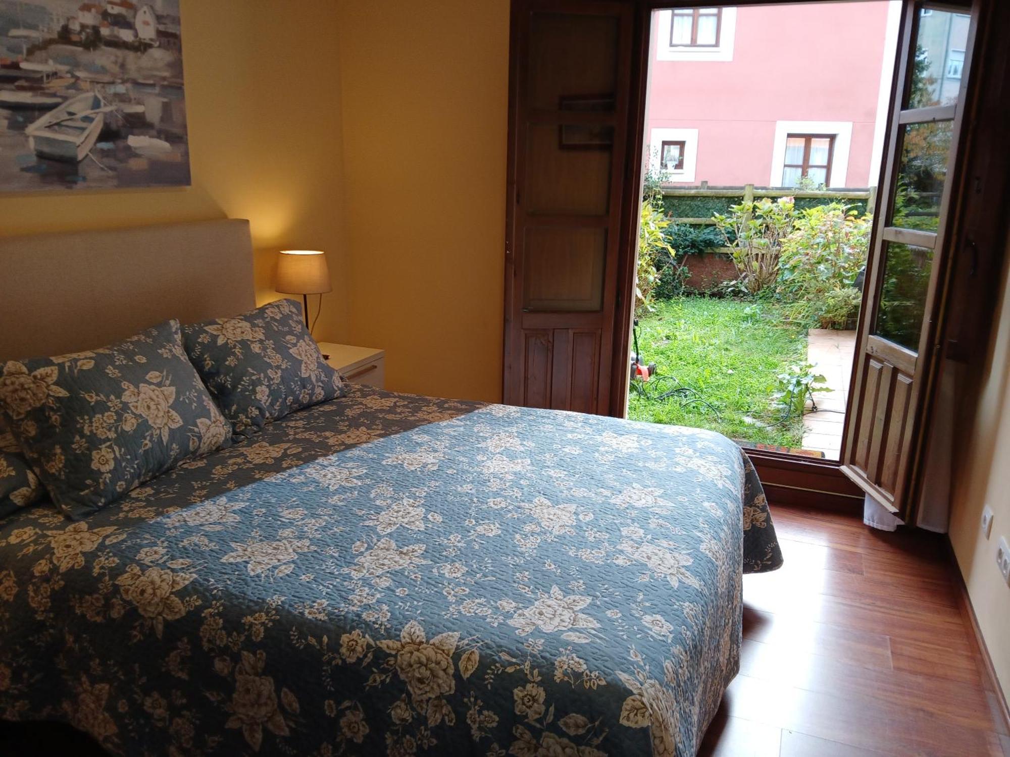 Acogedor Bajo Con Terraza Y Vistas Nueva De Llanes Exterior foto